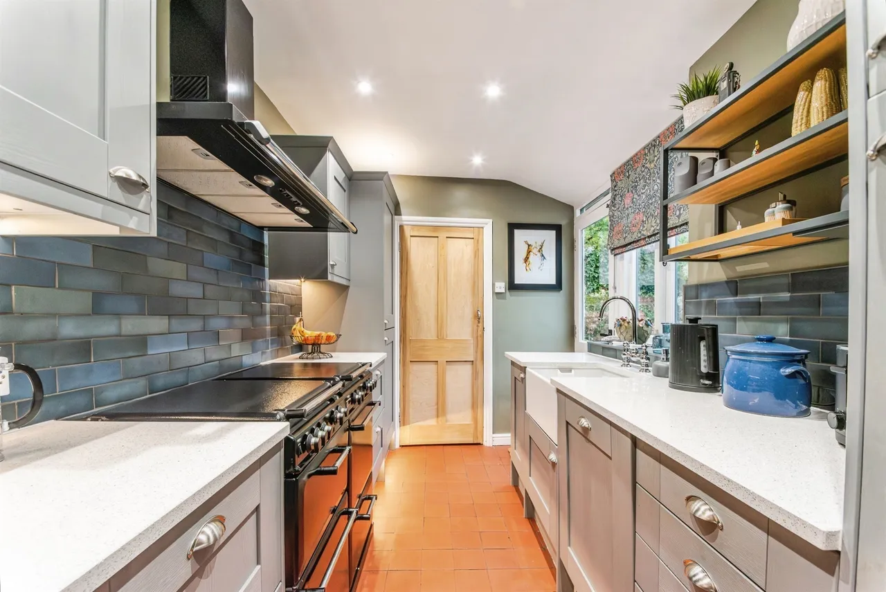 High Street, Ashbury, SN6, photo 11