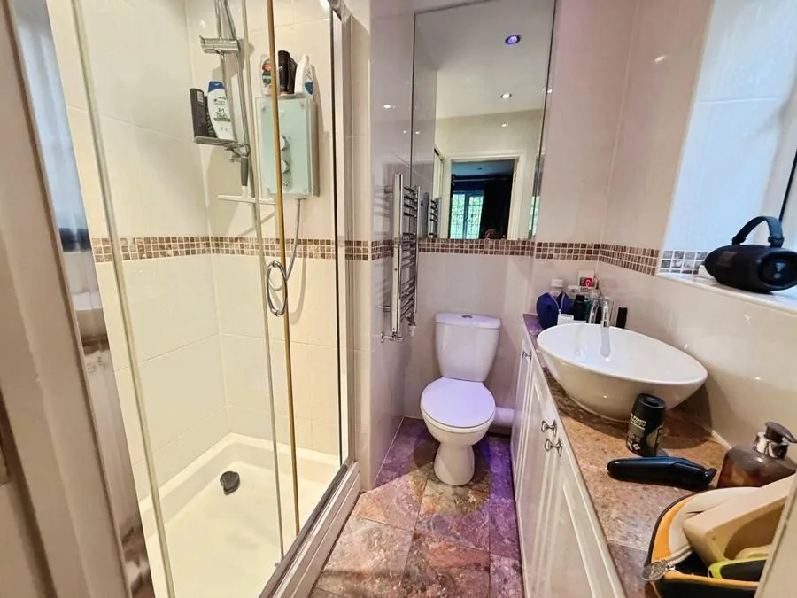 Andalusian Gardens, Whiteley, PO15, photo 8