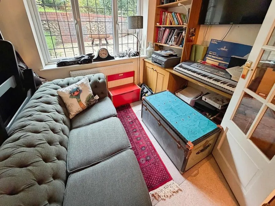 Andalusian Gardens, Whiteley, PO15, photo 16