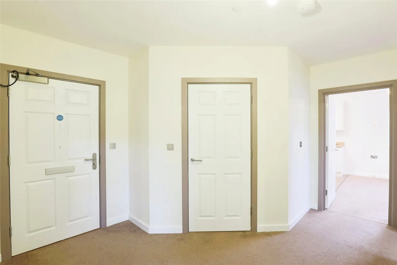 Parsons Gardens, Broadway, WR12, photo 3