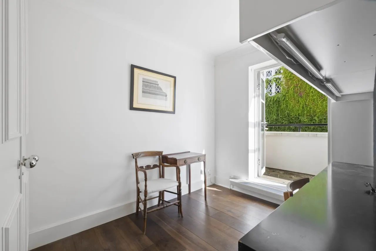 Aspen Lodge, Kensington Green, W8 5UN, photo 15