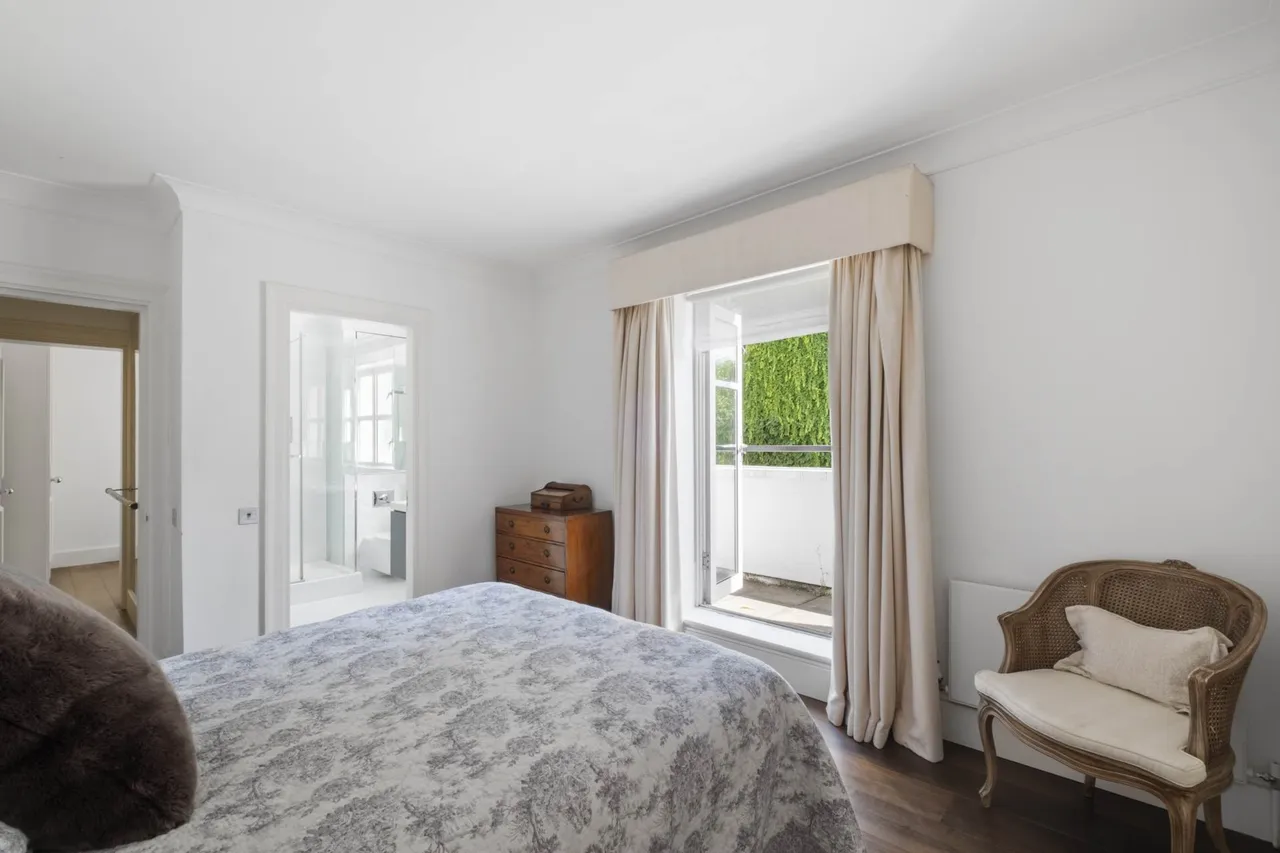 Aspen Lodge, Kensington Green, W8 5UN, photo 9
