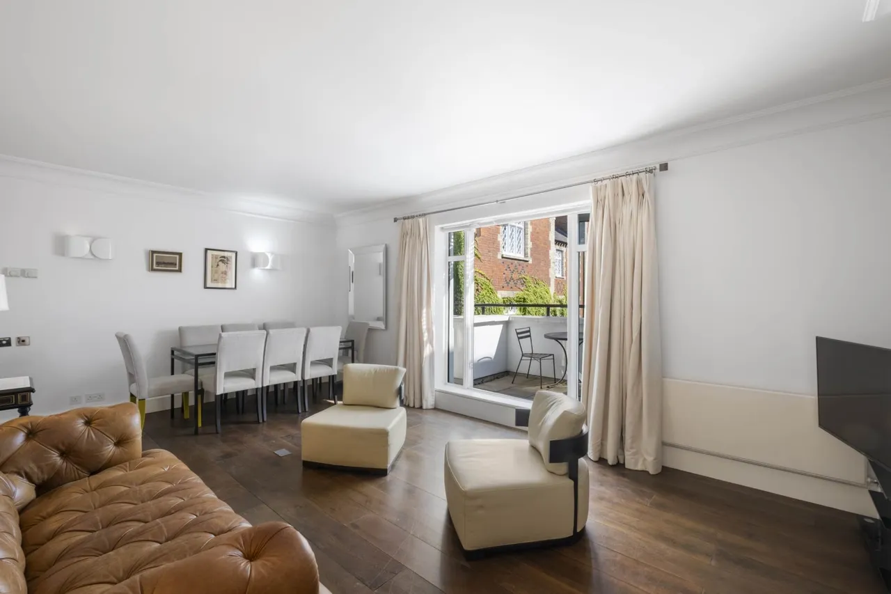 Aspen Lodge, Kensington Green, W8 5UN, photo 5