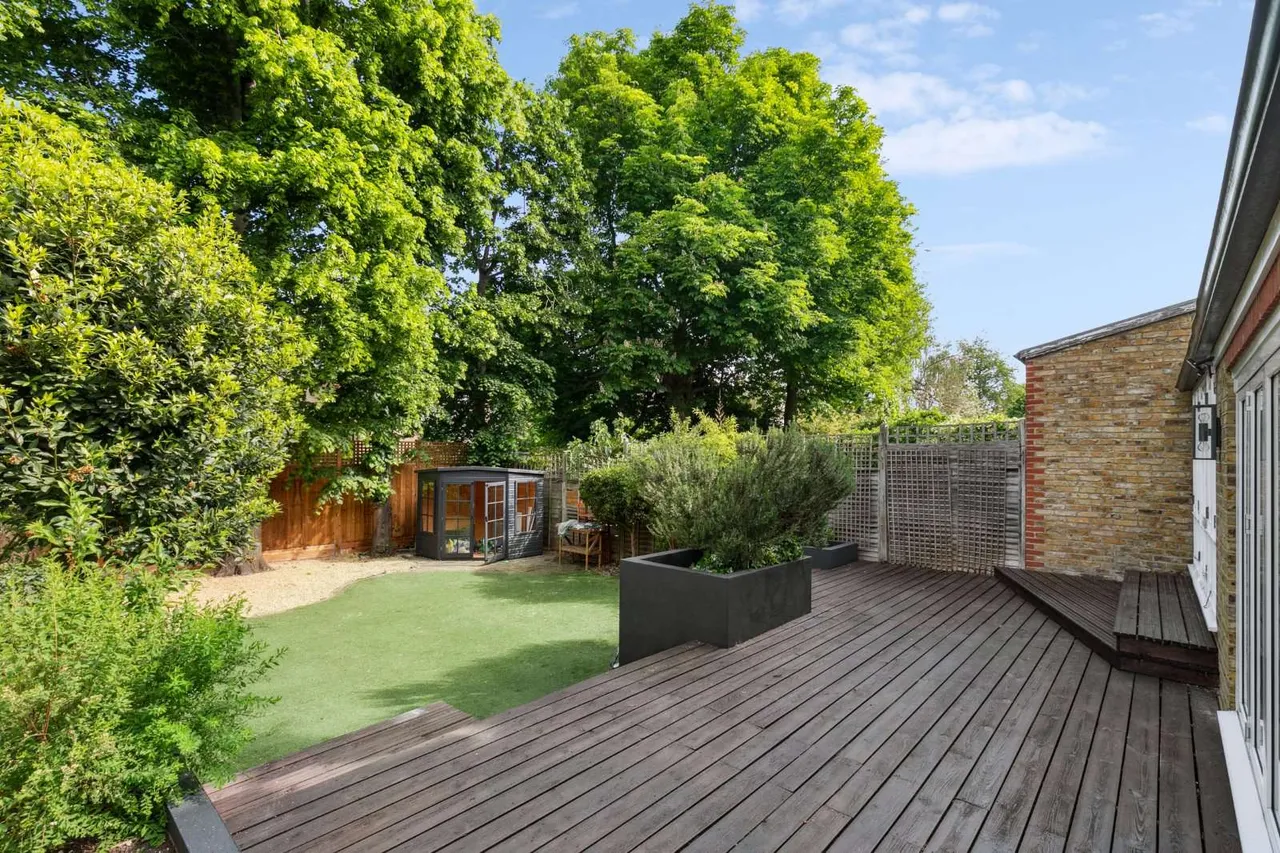 St. Stephens Gardens, Twickenham, TW1, photo 7