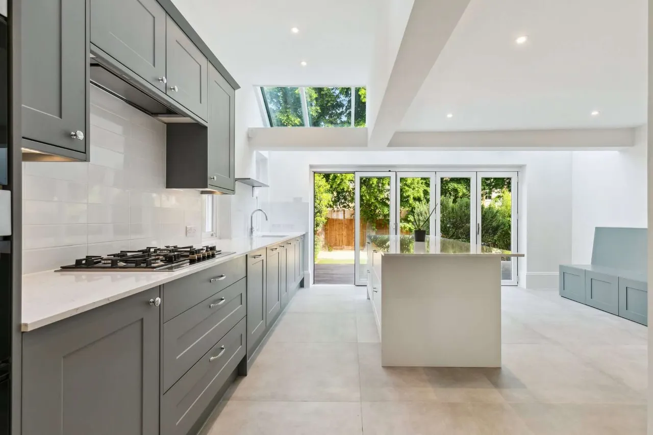 St. Stephens Gardens, Twickenham, TW1, photo 12