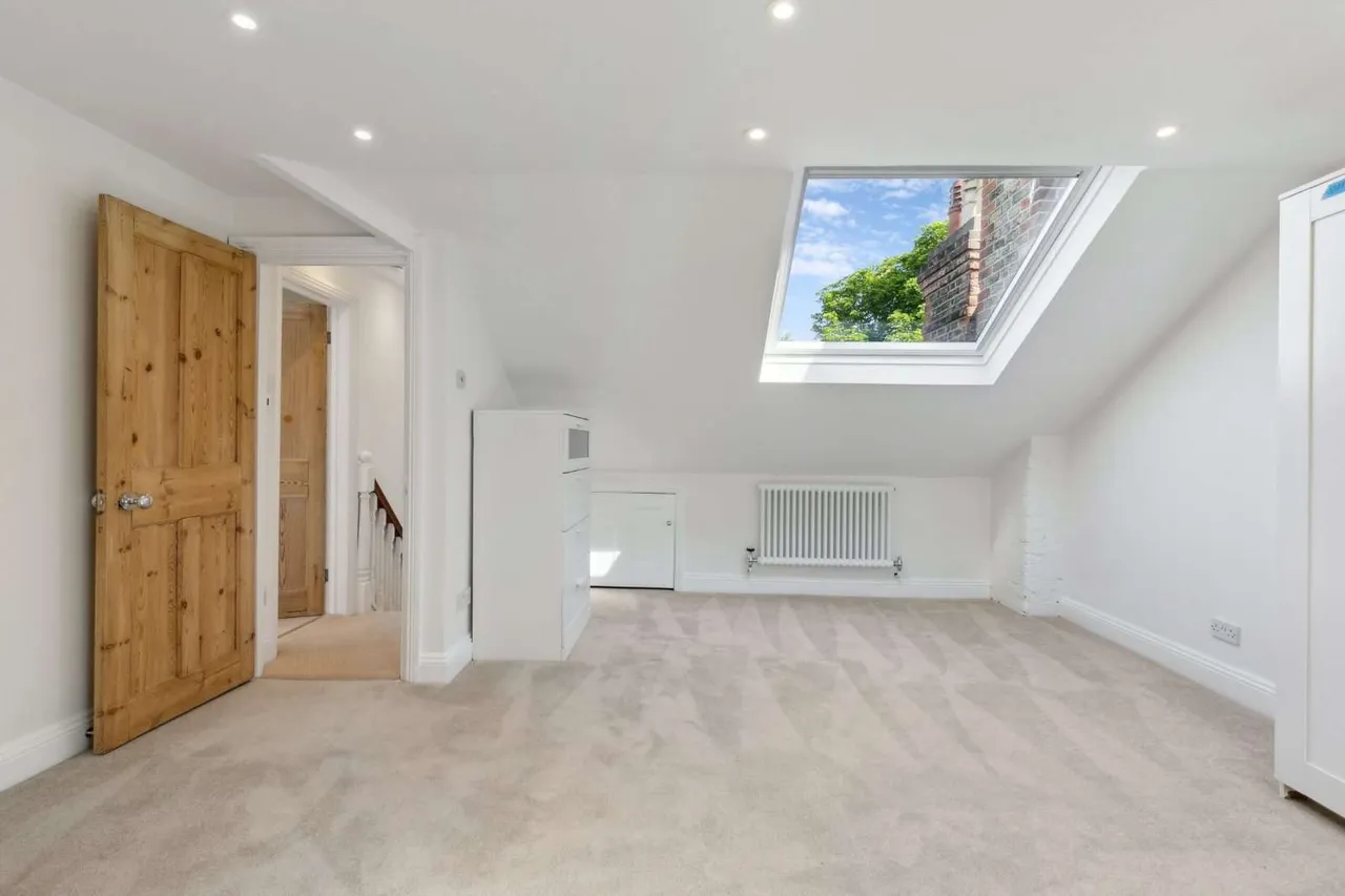 St. Stephens Gardens, Twickenham, TW1, photo 18