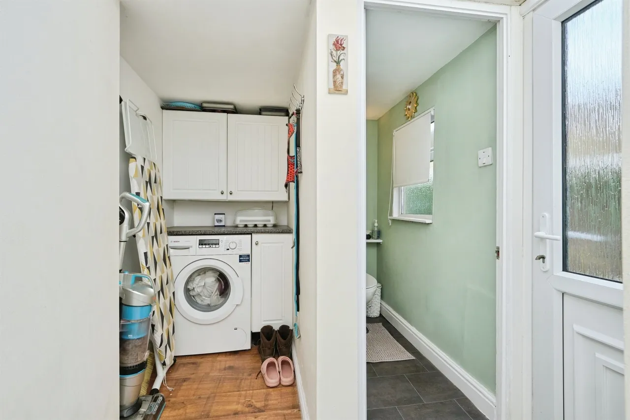 Packington Avenue, Shard End, B34, photo 20