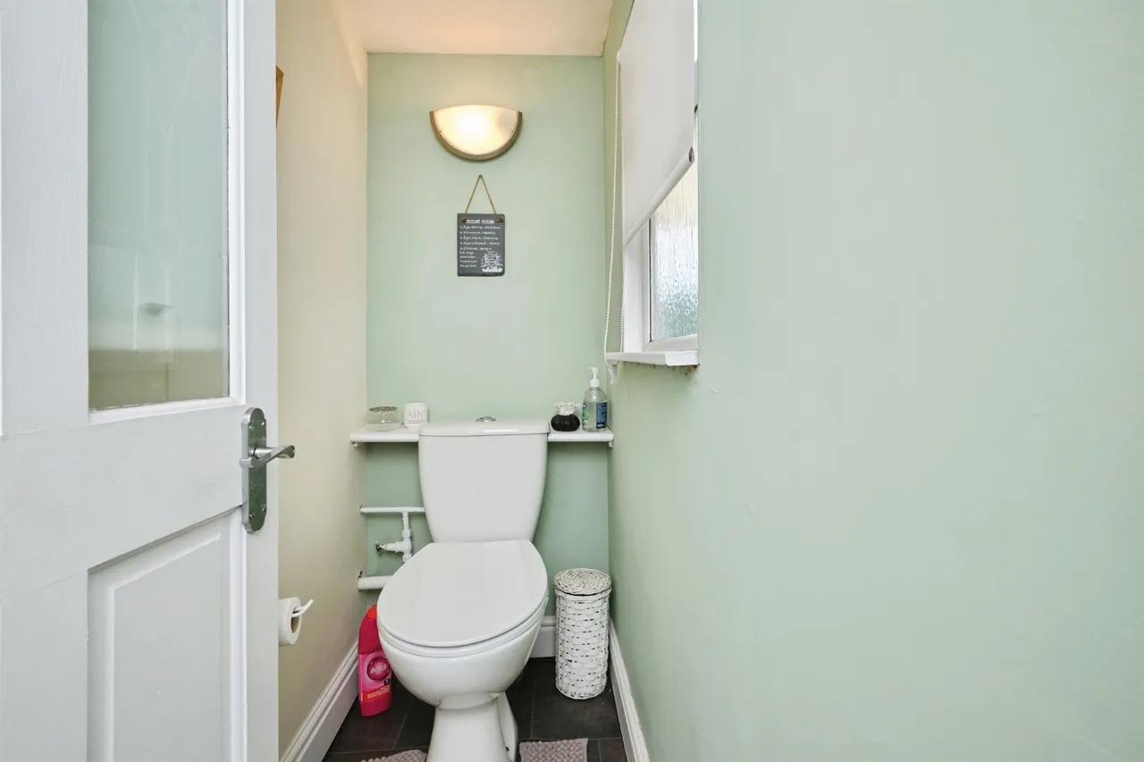 Packington Avenue, Shard End, B34, photo 7