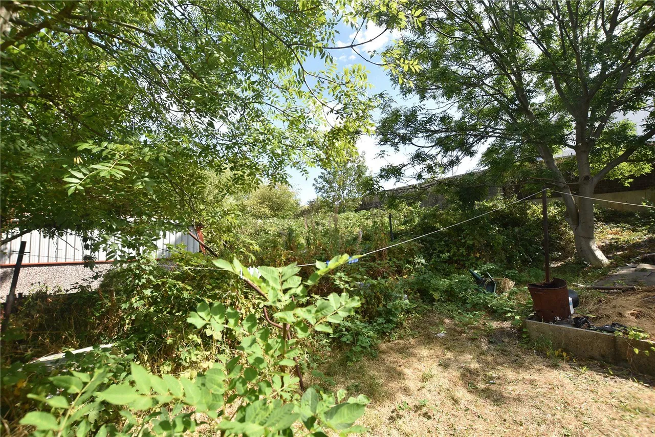 Coldcotes Avenue, Leeds, LS9, photo 2