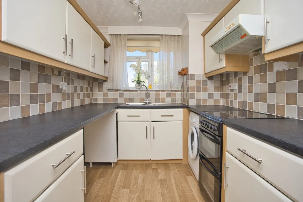 Lord Warden Avenue, Walmer, CT14, photo 5