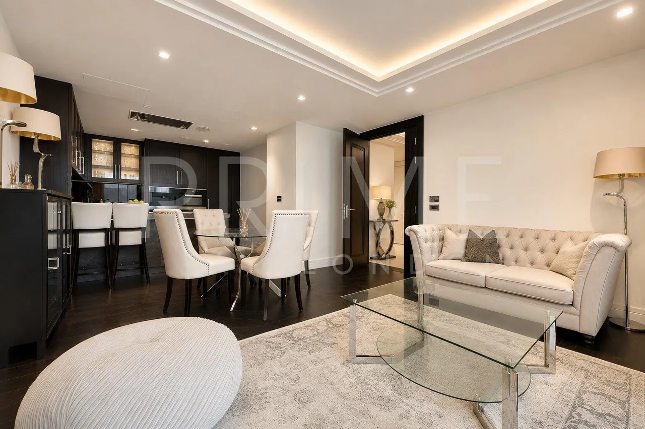 2 bed flat for sale, Strand, London, WC2R
