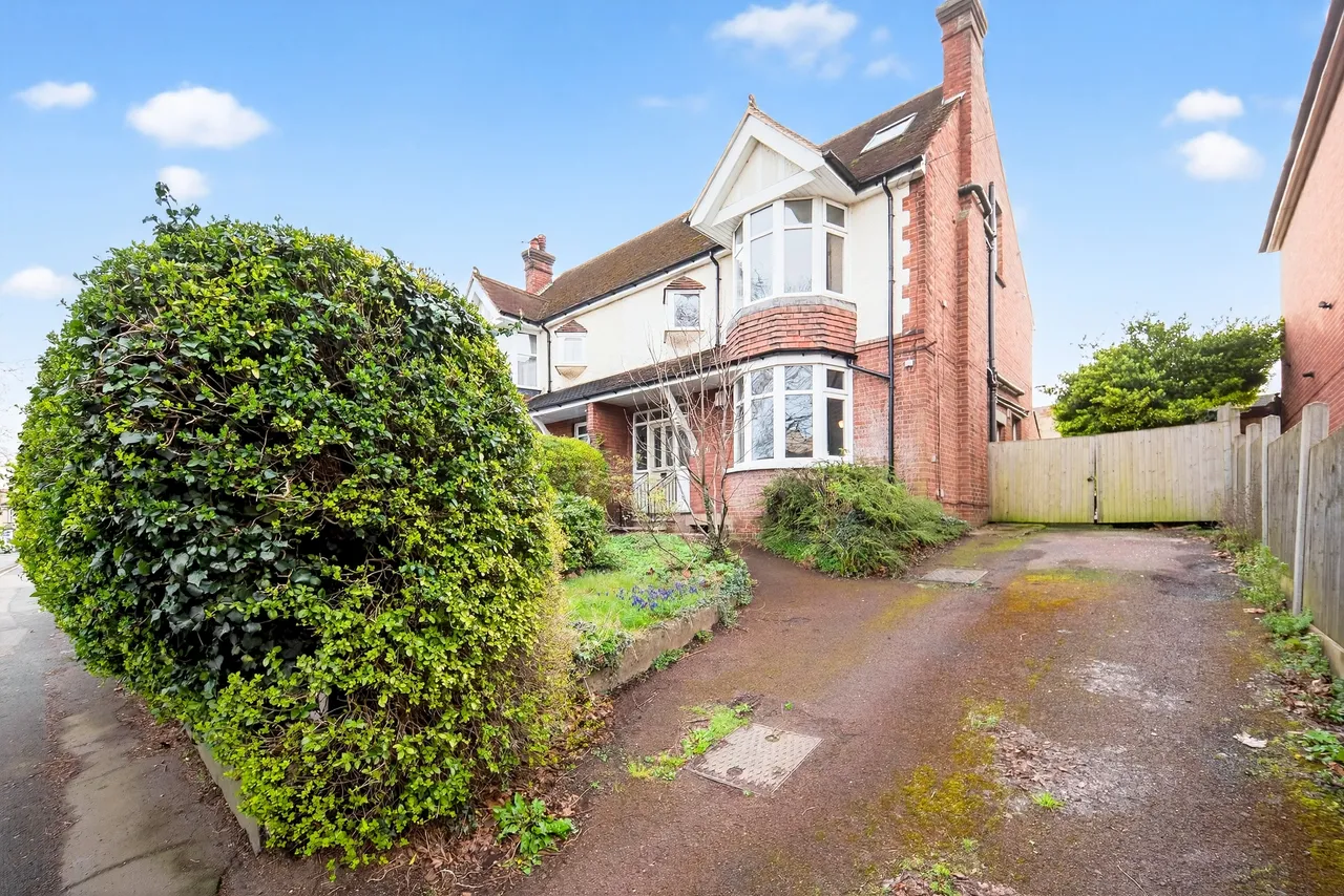 College Road, Maidstone, ME15, photo 23