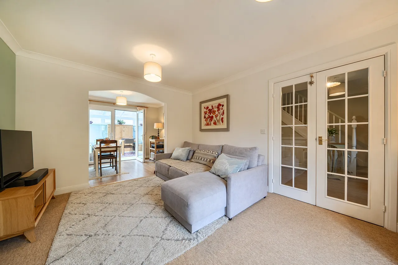 Morris Drive, Billingshurst, RH14, photo 5
