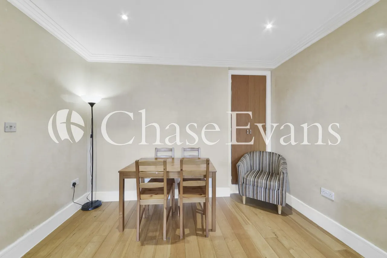 Forset Court, Edgeware Road, Marylebone, London, W2, photo 8