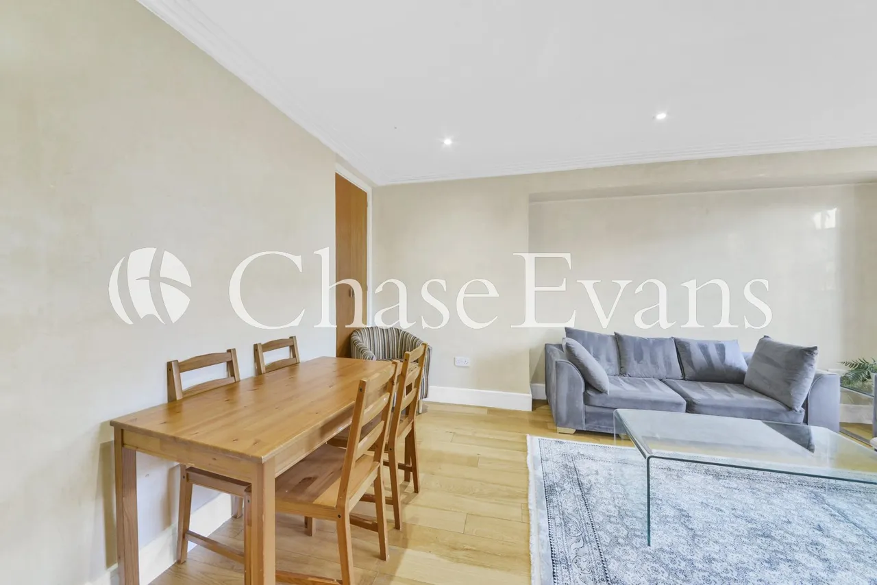 Forset Court, Edgeware Road, Marylebone, London, W2, photo 7