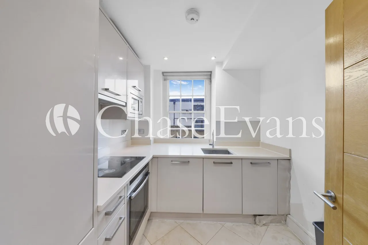Forset Court, Edgeware Road, Marylebone, London, W2, photo 9