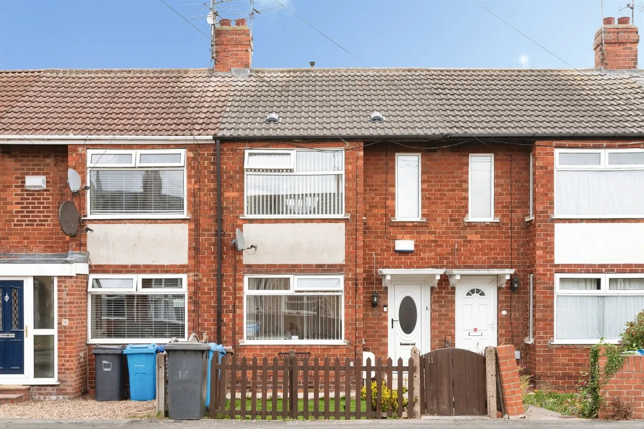 2 bed house for sale — Ilford Road, Hull