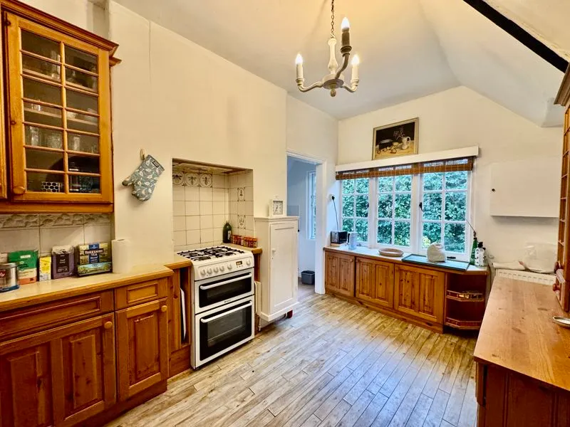 The Drive Abbotsbrook, Bourne End SL8 5RE, photo 6
