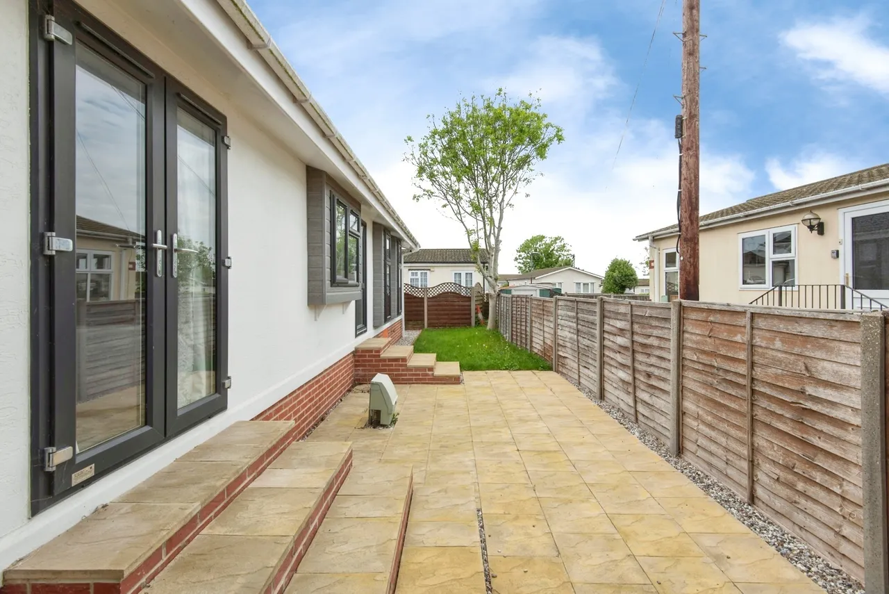 Hillcrest Park, Wilbury Hills Road, Letchworth Garden City, Hertfordshire, SG6, photo 19