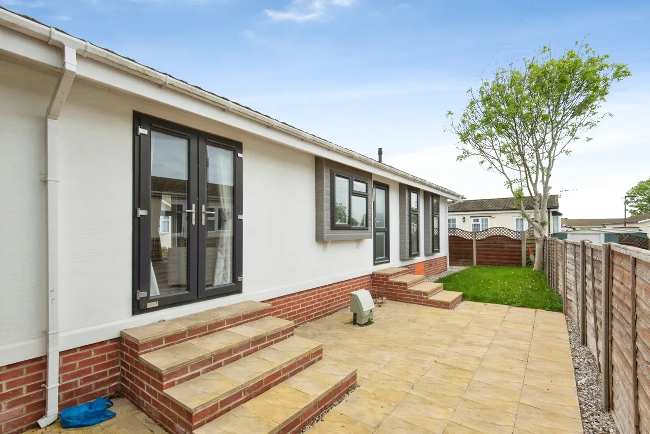 Hillcrest Park, Wilbury Hills Road, Letchworth Garden City, Hertfordshire, SG6, photo 18