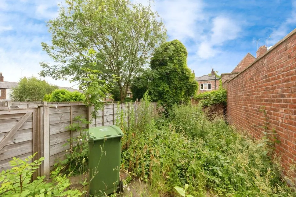 Park Lane, Macclesfield, Cheshire, SK11, photo 3
