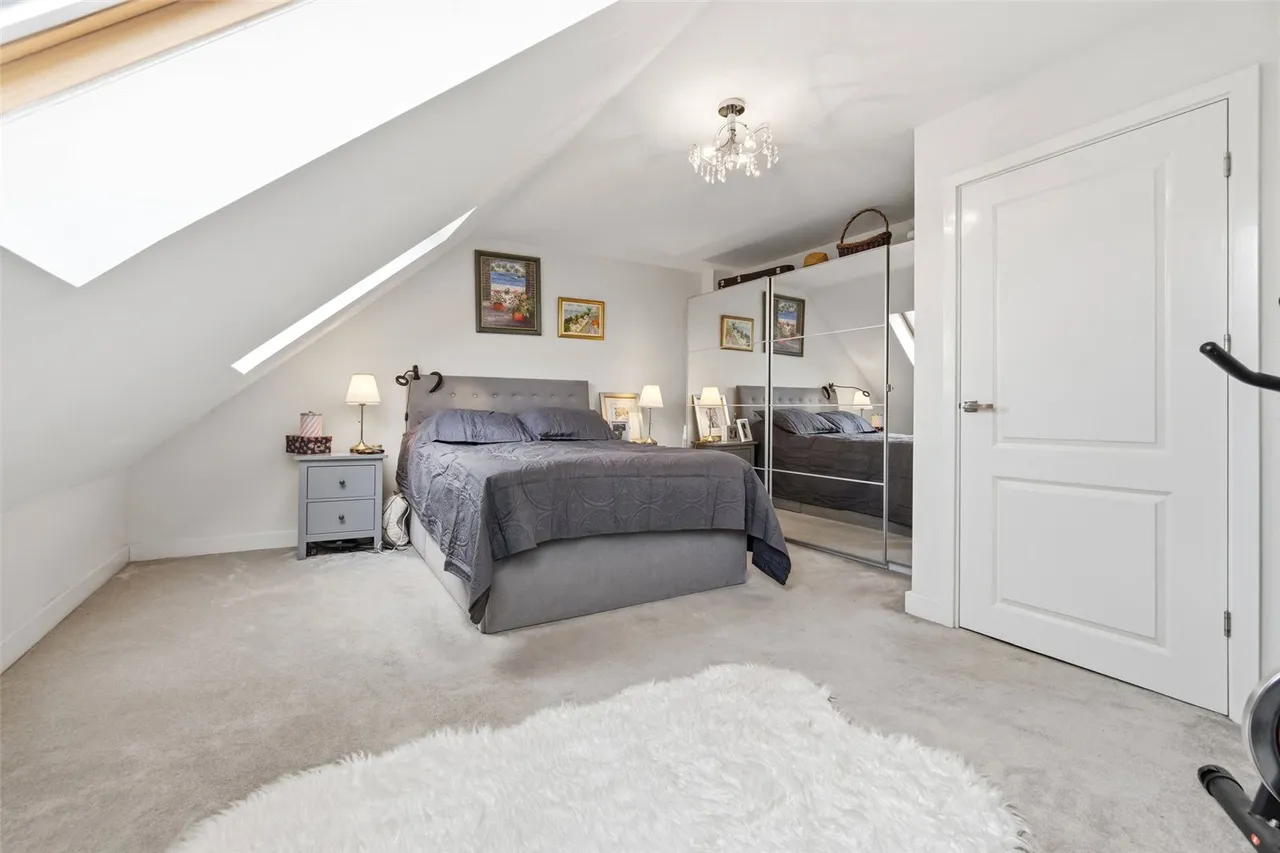 Blacksmith Close, Sunbury, TW16 6BF, photo 11