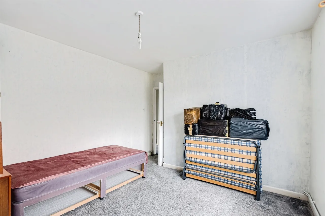 Pinnocks Place, Swindon, photo 8