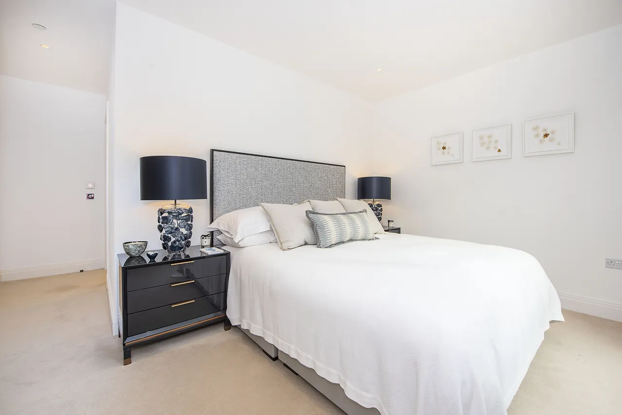 Broom Road, Teddington, TW11, photo 11