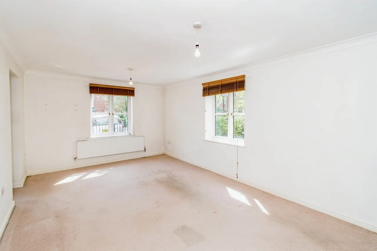 Grange Close, Winchester, SO23, photo 11
