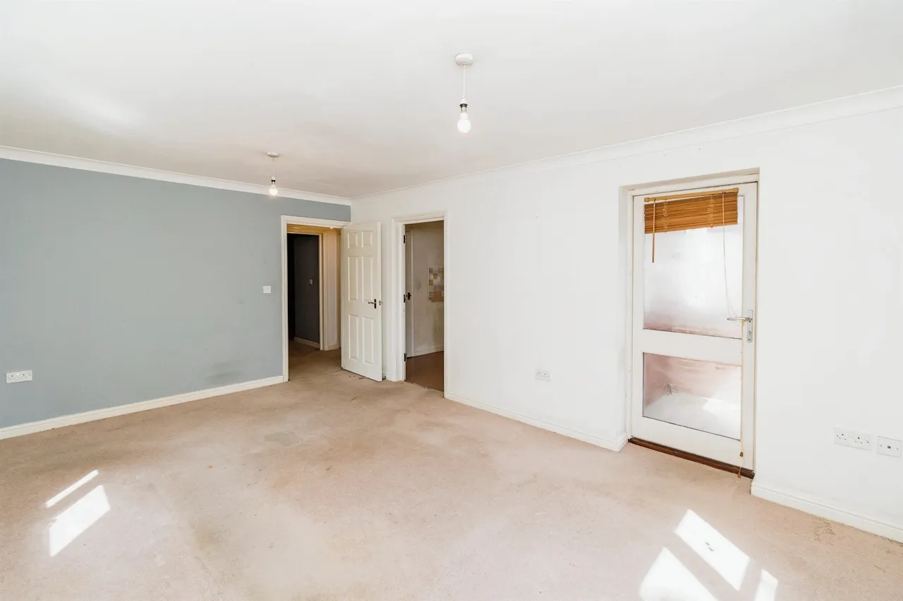 Grange Close, Winchester, SO23, photo 2