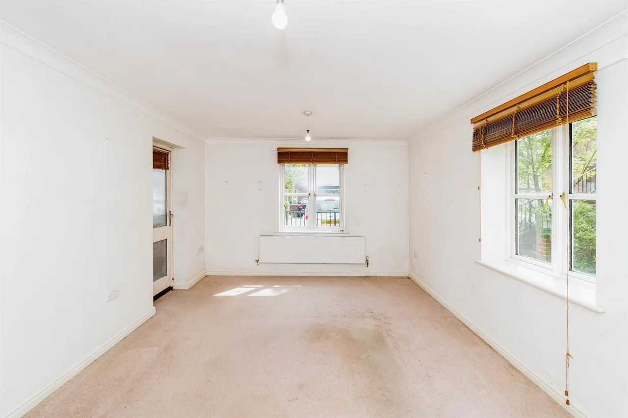 Grange Close, Winchester, SO23, photo 12