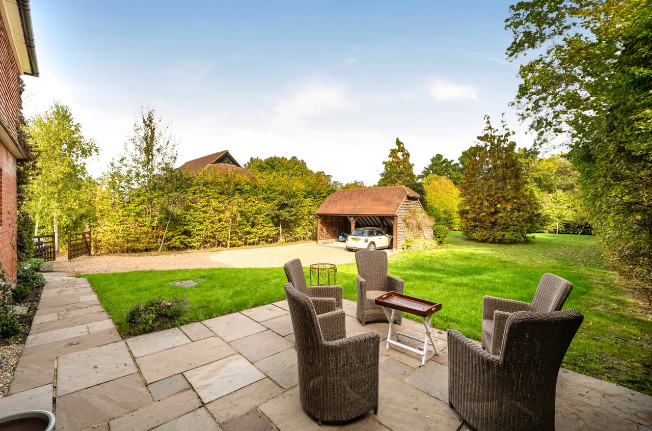 Goudhurst Road, Cranbrook, TN17, photo 16