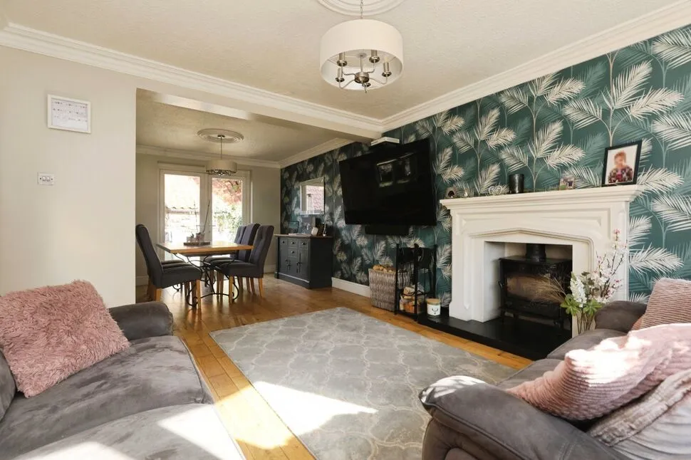 Beeches Road, Wales, South Yorkshire, S26, photo 8