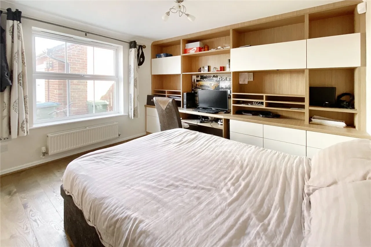 Angmering, BN16, photo 19