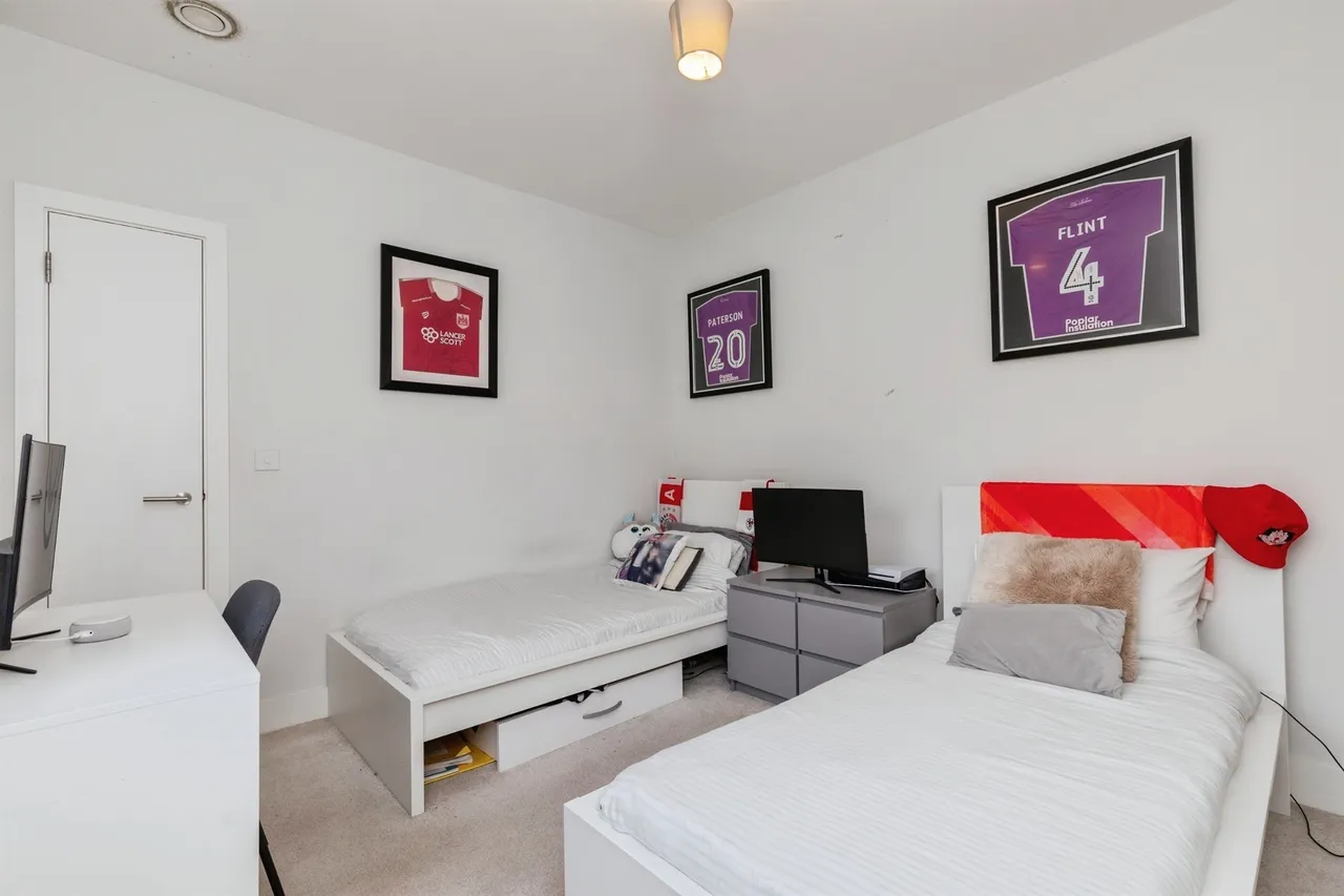 Laurel Way, Southmead, BS10, photo 14