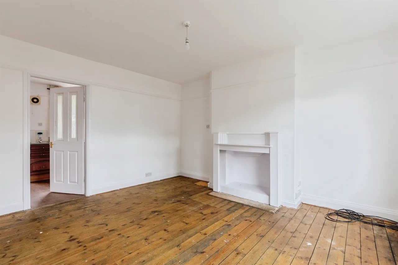 Lawrence Saunders Road, Coventry, CV6, photo 2