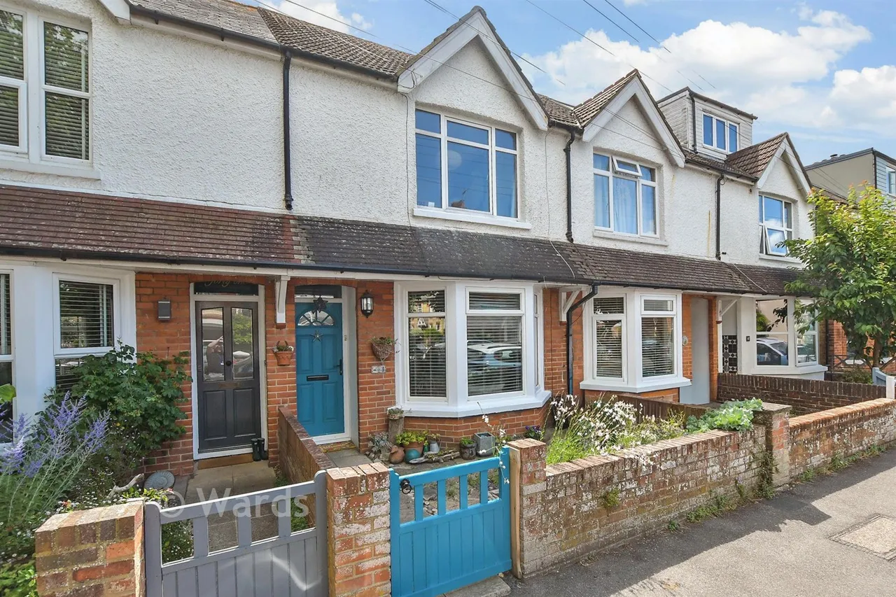 3 bed house for sale, St. Leonard's Road, Hythe, CT21