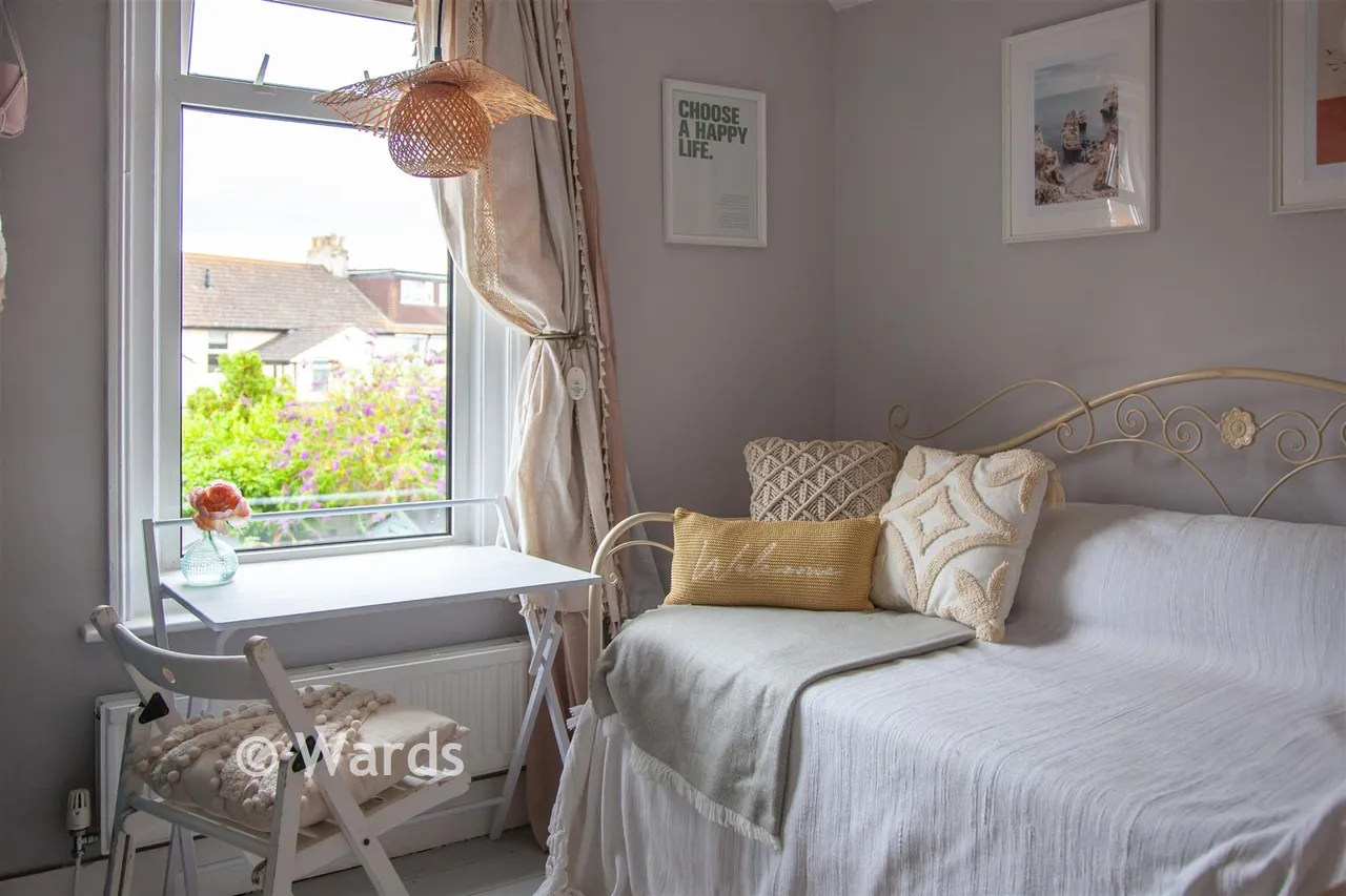 St. Leonard's Road, Hythe, CT21, photo 11