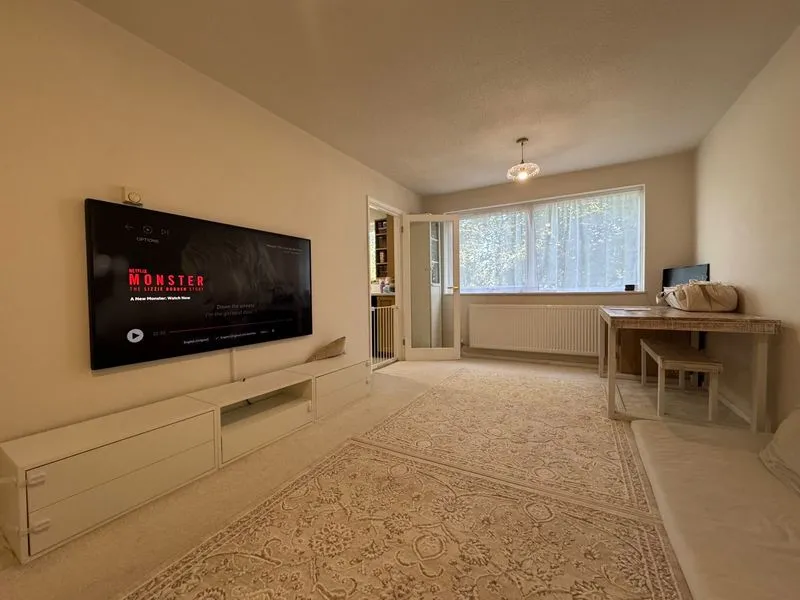 Marsh Road, Luton LU3 2RB, photo 6