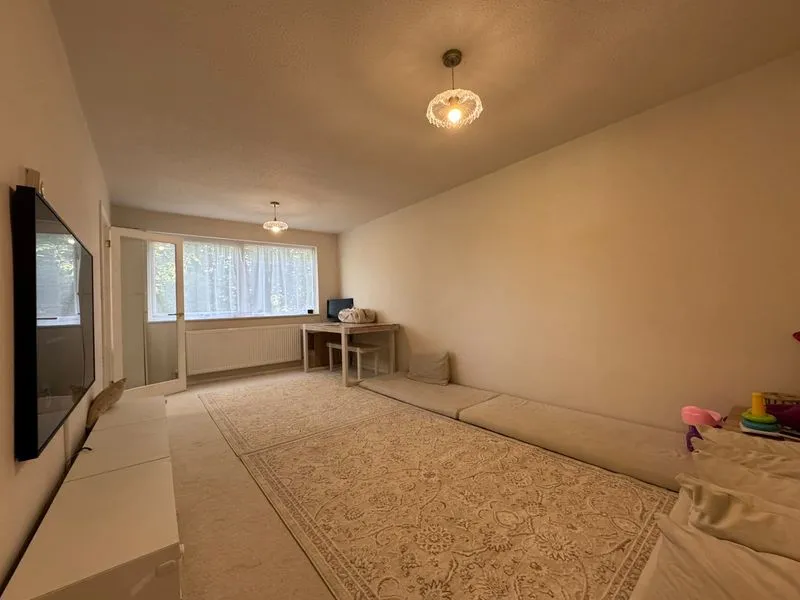 Marsh Road, Luton LU3 2RB, photo 8