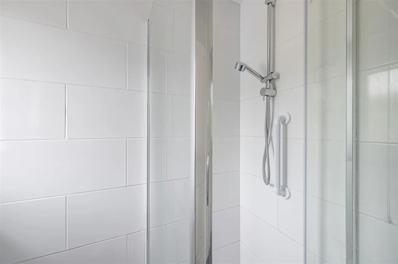 Heathfield Road, Seaford, photo 17