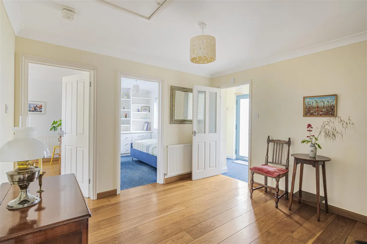 Heathfield Road, Seaford, photo 10