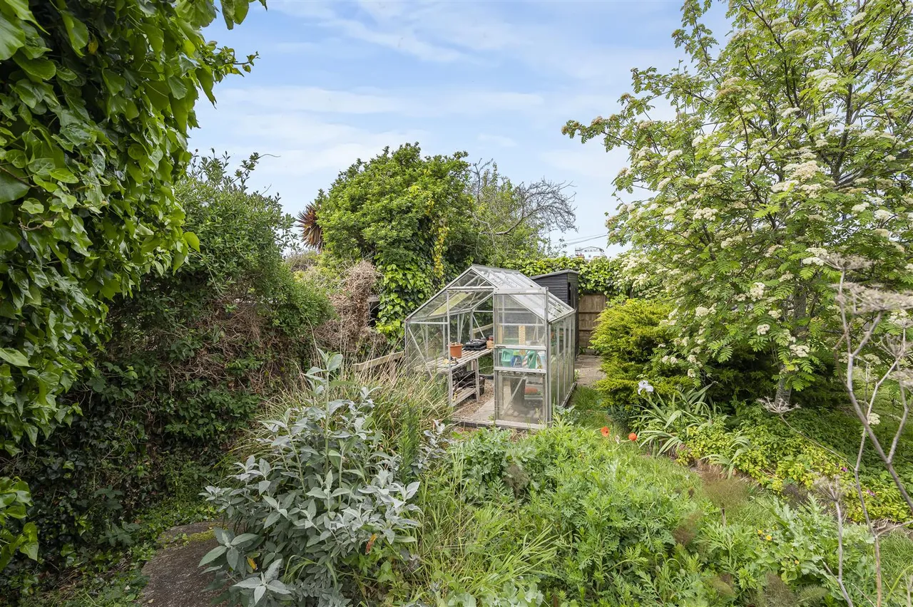 Heathfield Road, Seaford, photo 26