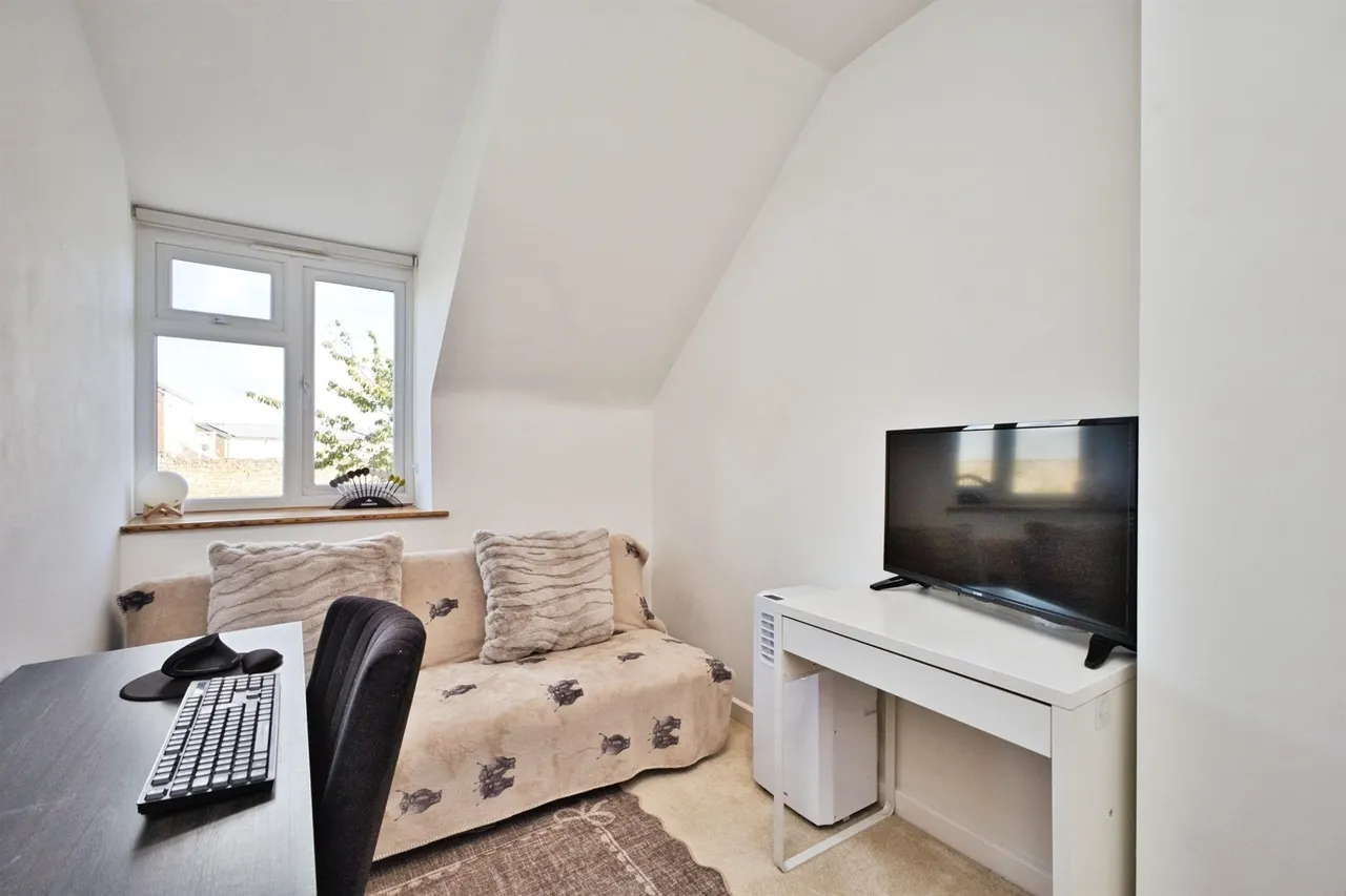 Coat Road, Martock, TA12, photo 13