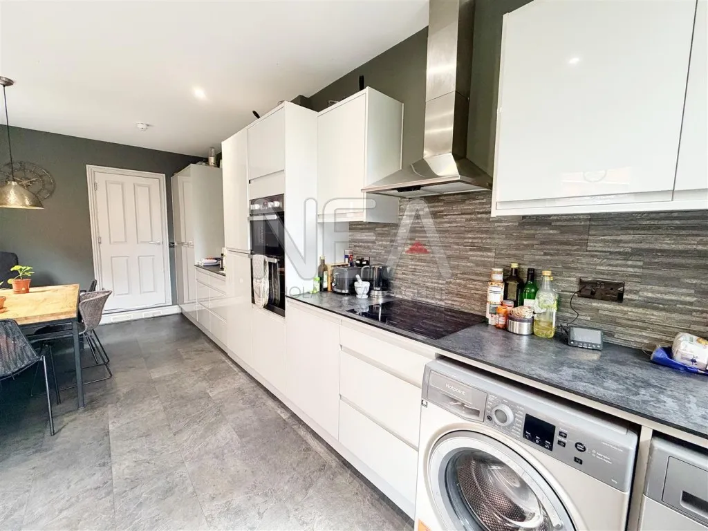 Vastern Road, Reading, photo 5