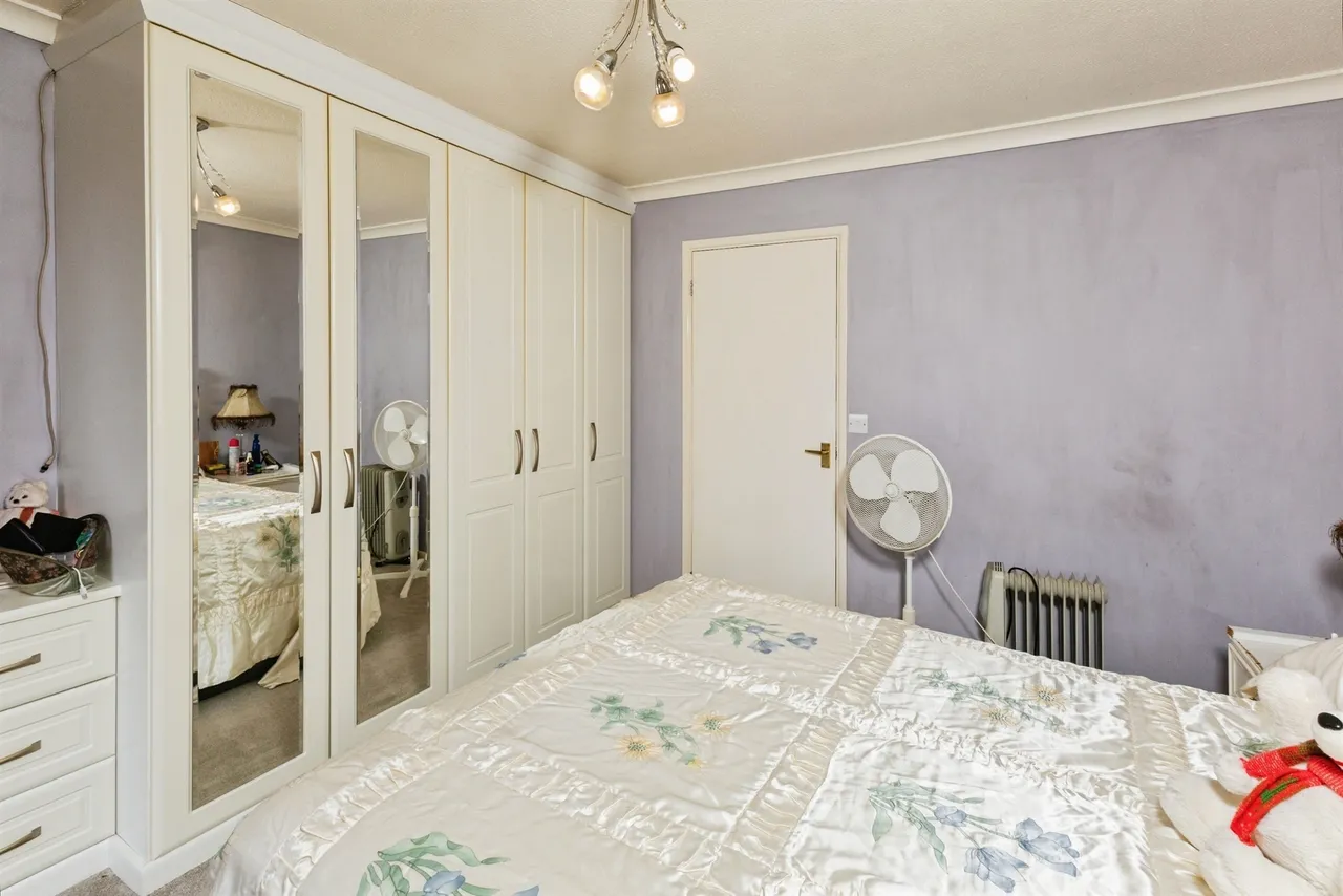 Carshalton Way, Lower Earley, RG6, photo 10