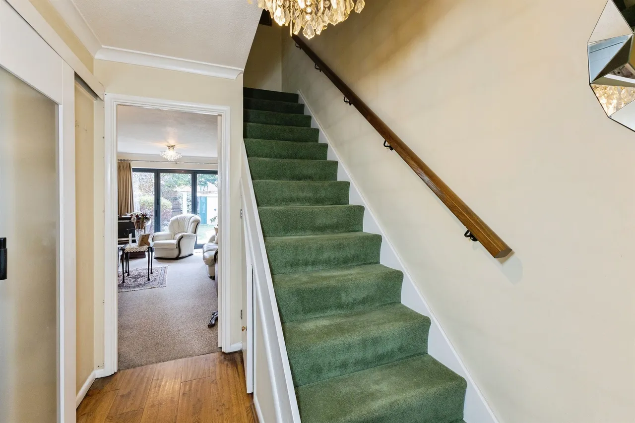 Carshalton Way, Lower Earley, RG6, photo 6