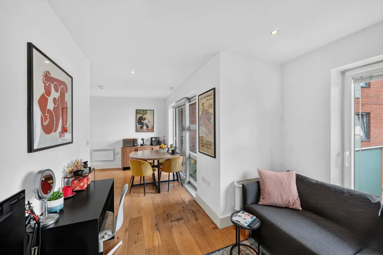 Tiltman Place, London, N7, photo 11