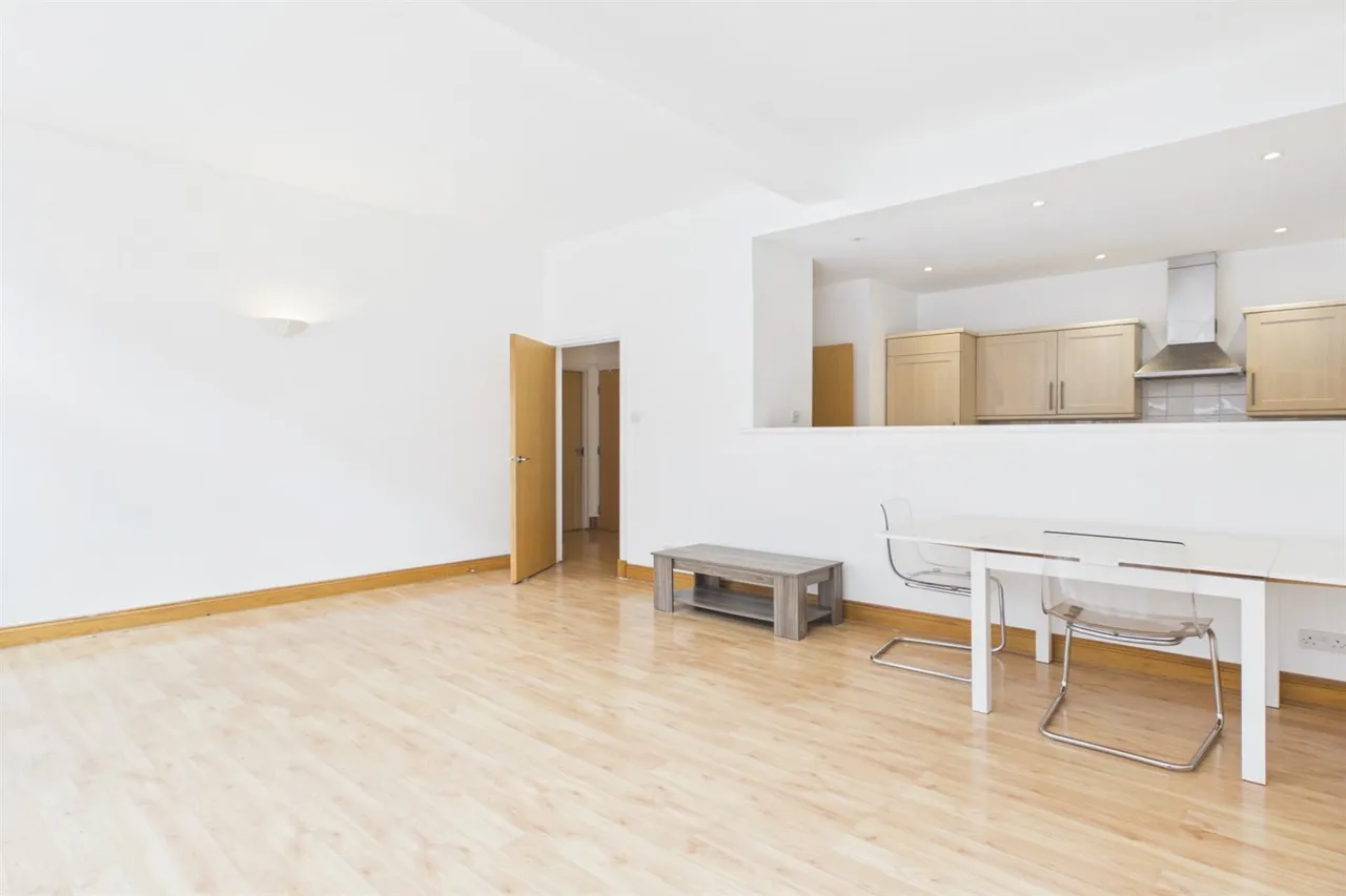 2 Strype Street, London, E1 7LF, photo 4