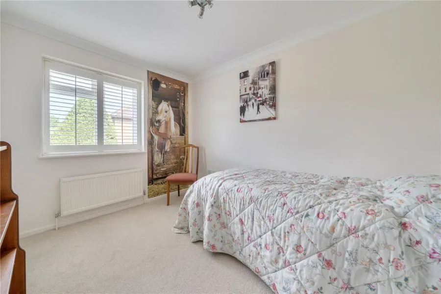 Winkfield Row, Bracknell, RG42, photo 11